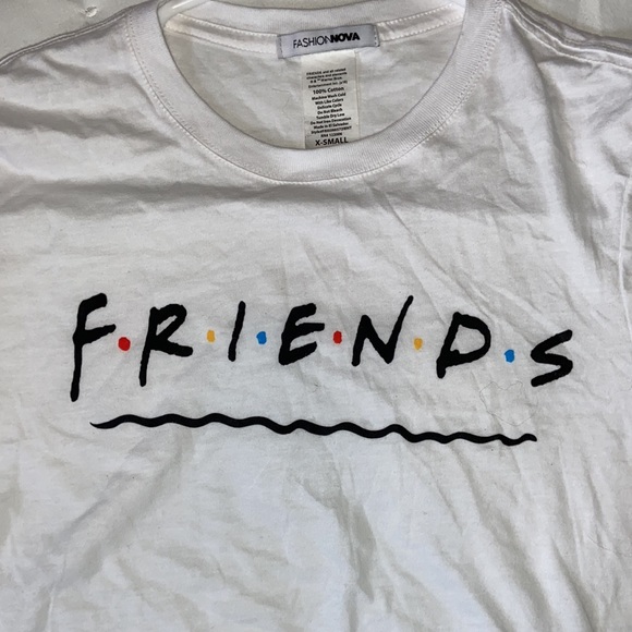 NWOT. Never Worn. Friends Crop Top. XS. - Picture 4 of 6